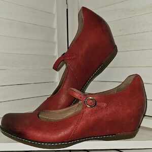 Women's Red Mary Jane Wedge Shoes